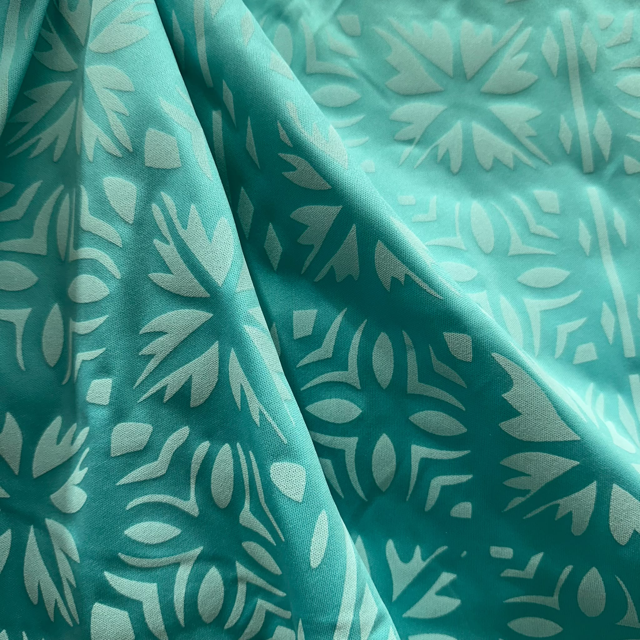 Poly Printed 2 Tone Lacquer Fabric – 100% Polyester