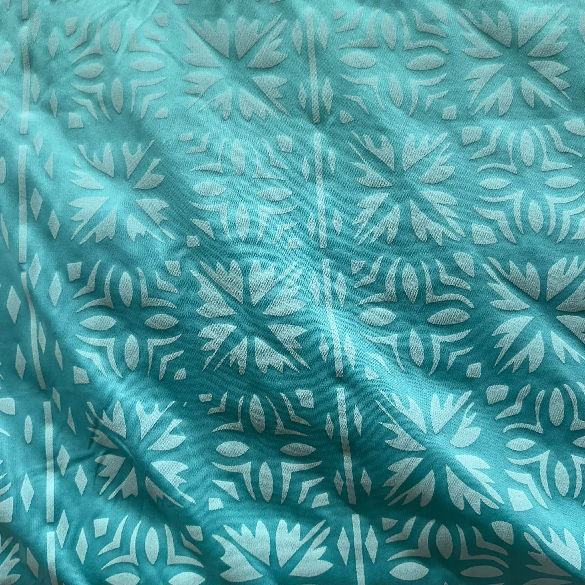 Poly Printed 2 Tone Lacquer Fabric – 100% Polyester