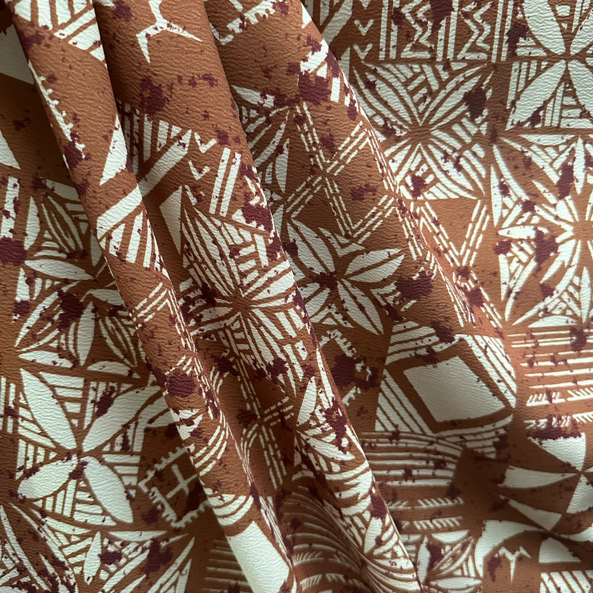 Printed Polyester Crush Fabric (KCRPMD3811D3)