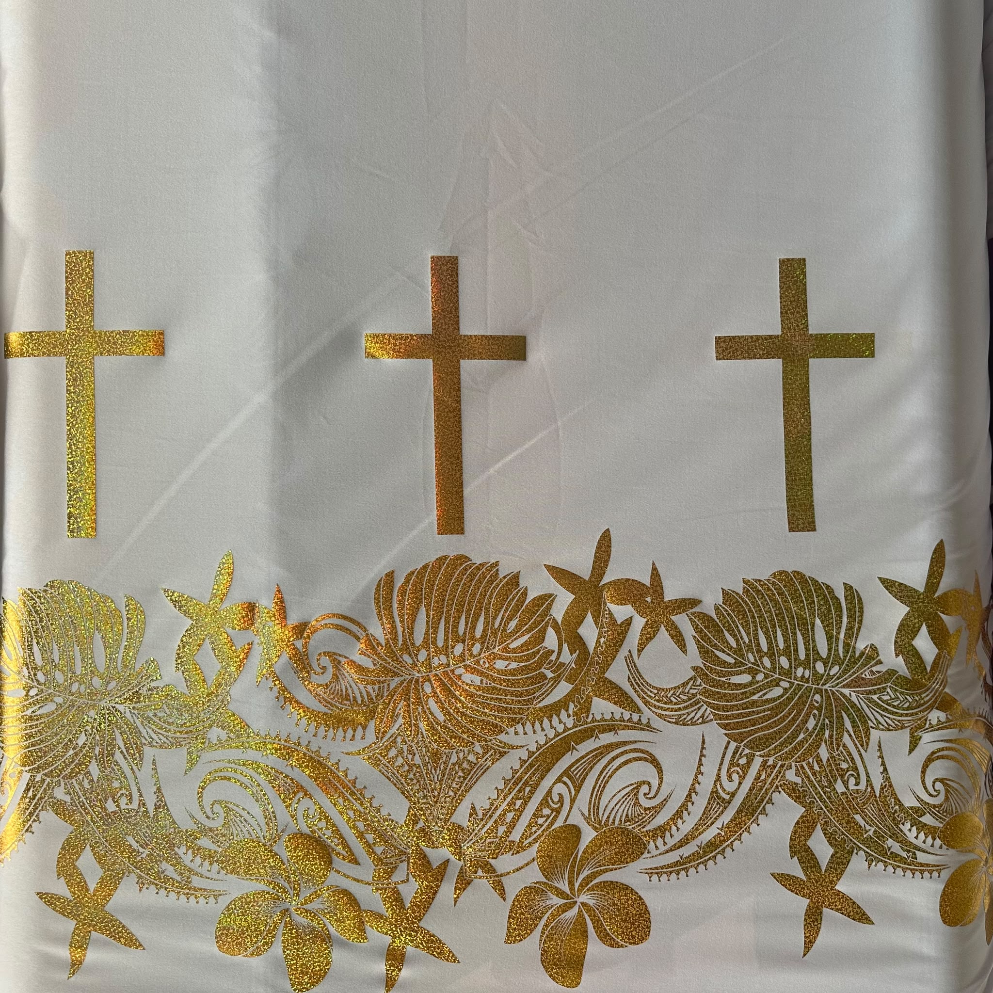 Polyester Printed Foliage Fabric – Cross & floral border print